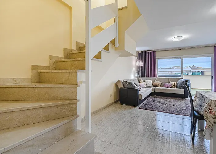 Red Large Family Apartment, Three Floors, 10 Guests * Costa Adeje (Tenerife)